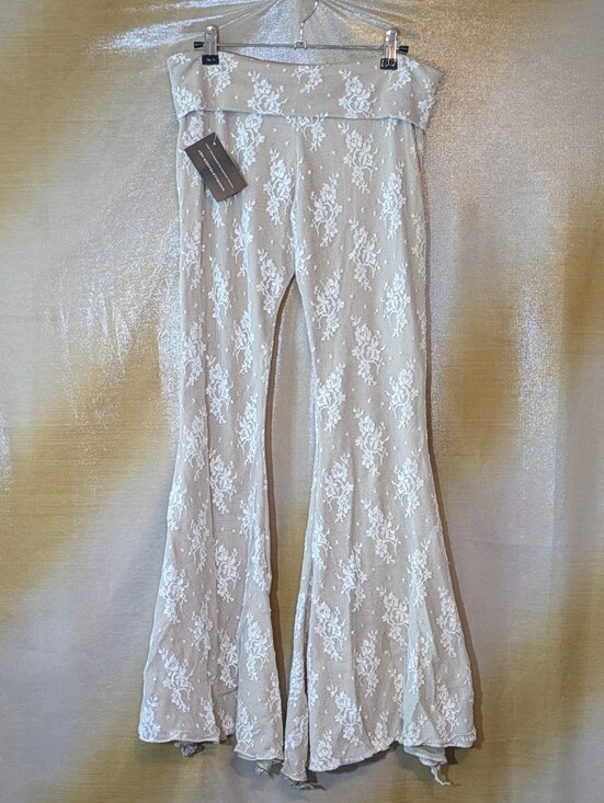 Pants - Boho Chic Floral Lace Flare Pants Low Rise
